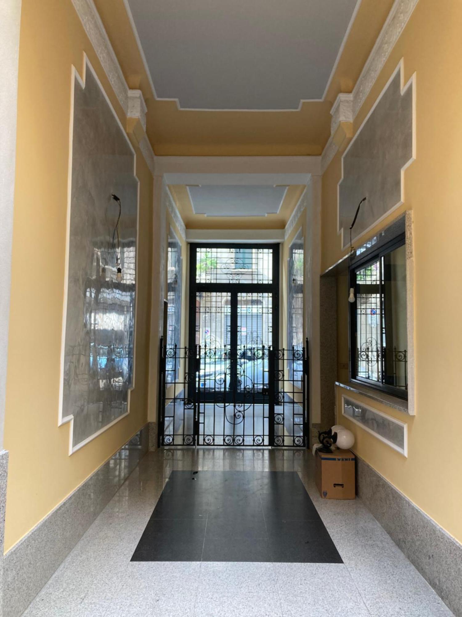 Lily Pads -Elegant Apartment- In The City Center Milão Quarto foto